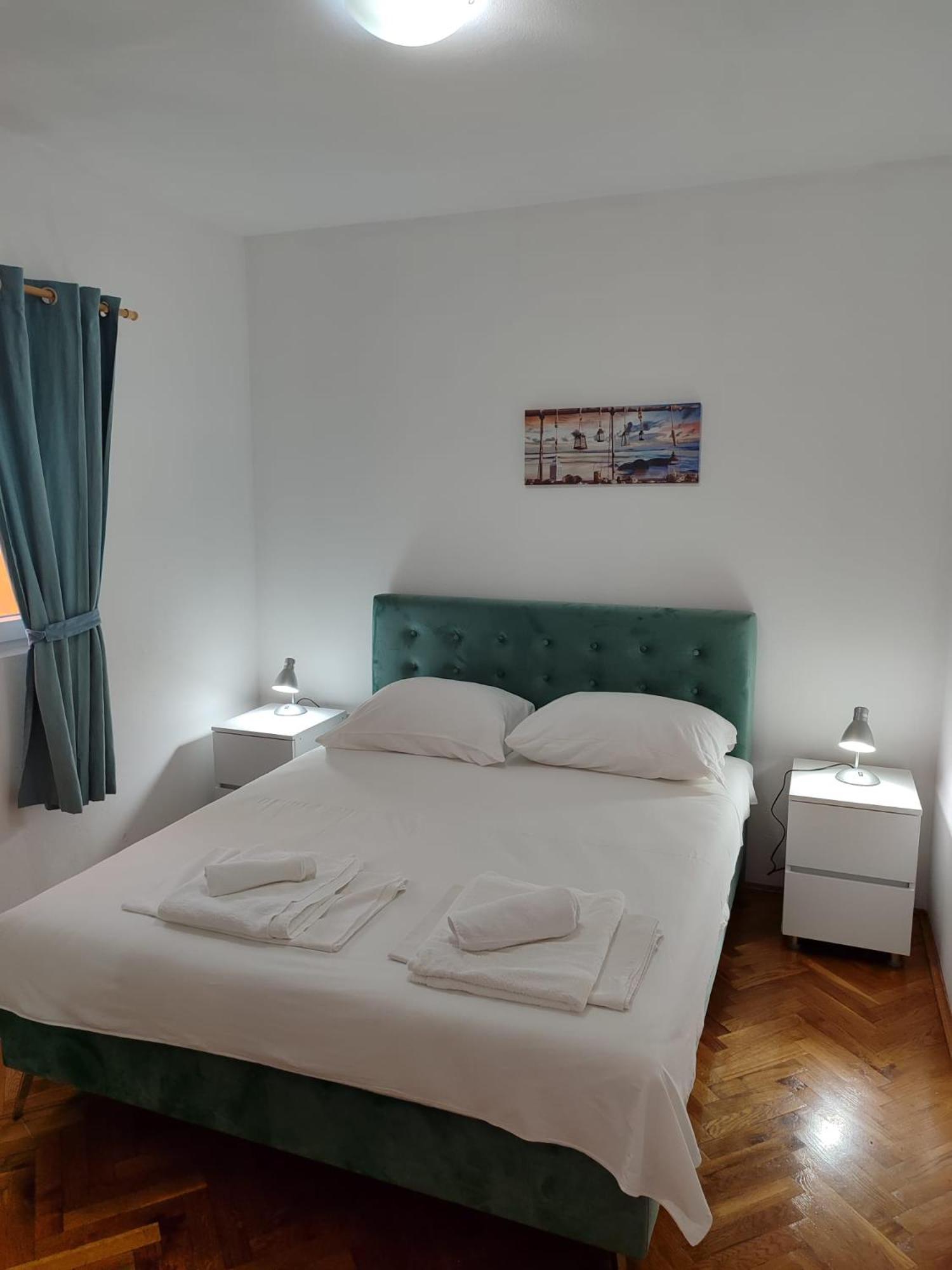 Iva Apartments Podaca Eksteriør bilde