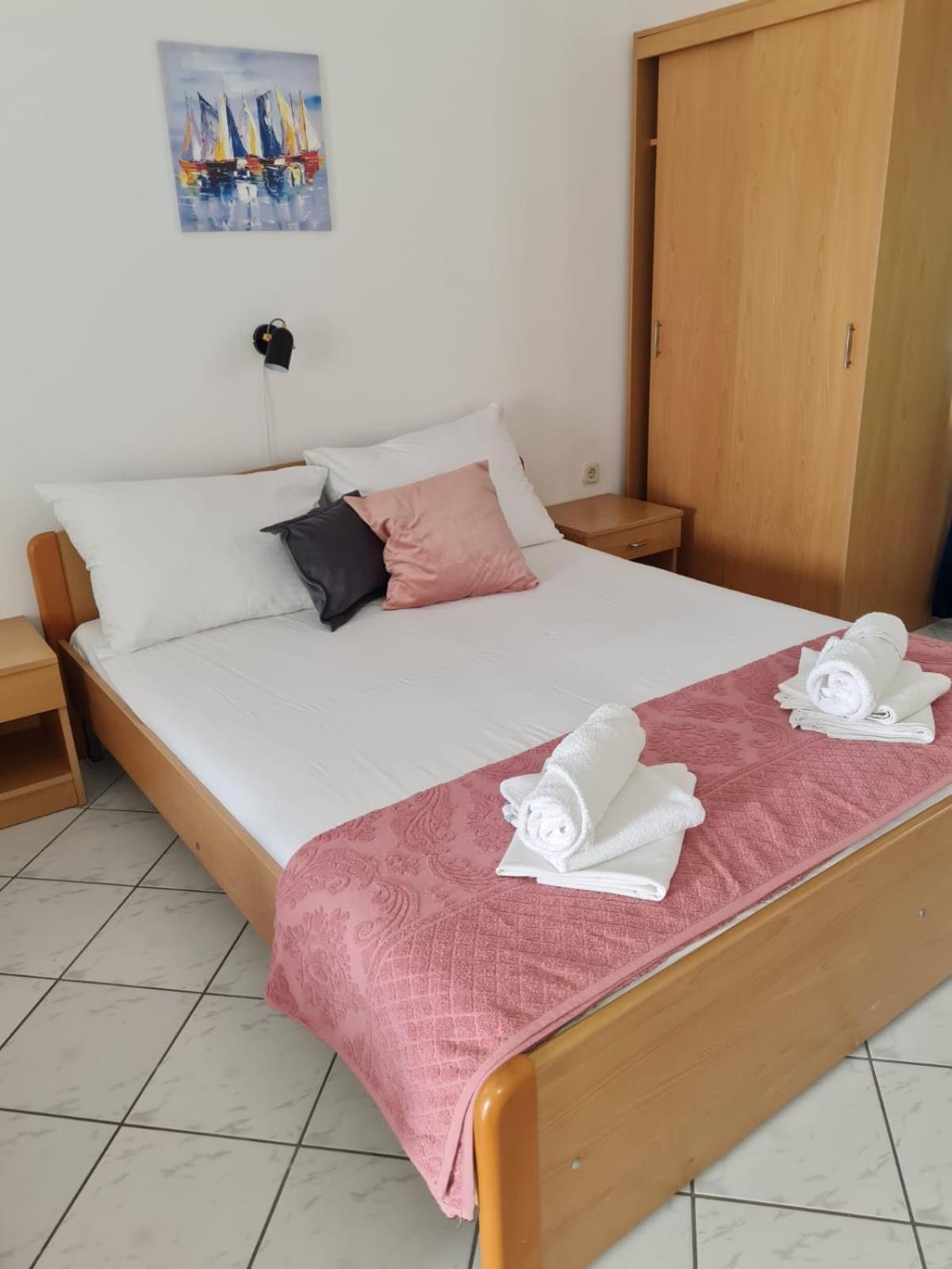 Iva Apartments Podaca Eksteriør bilde
